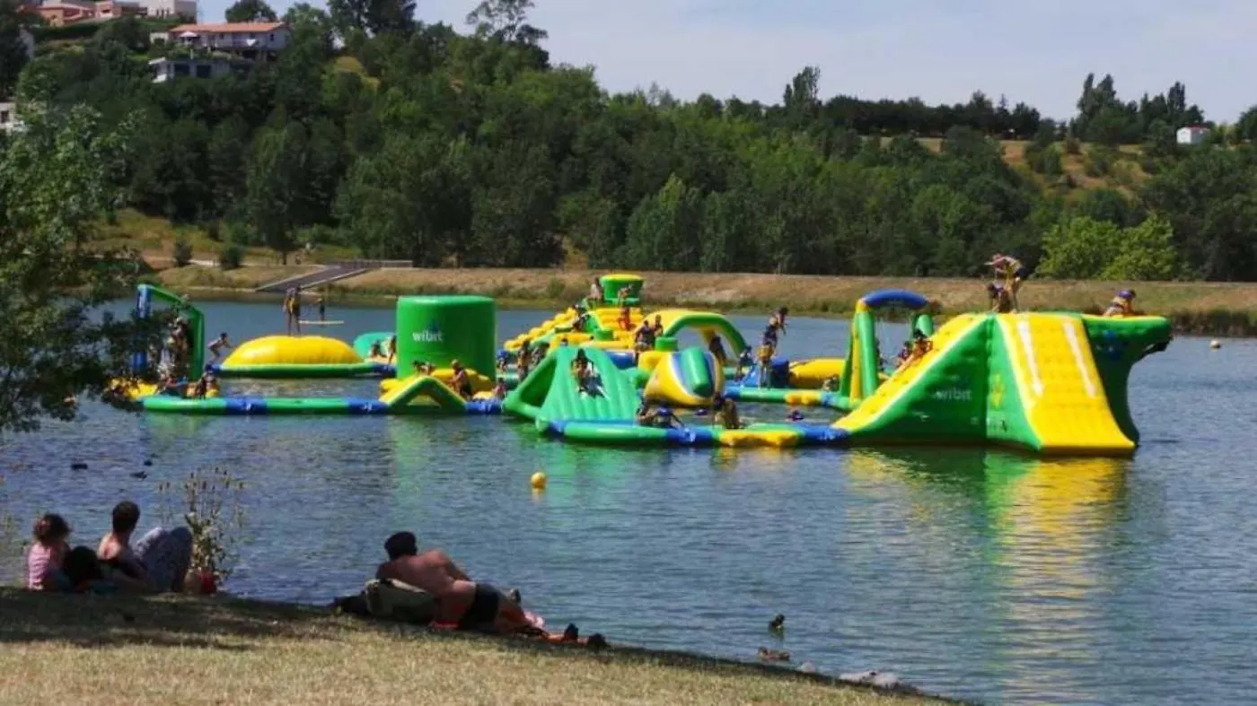 Nailloux Chalet 3 Etoiles - Piscine - Ccaaaef 0*,  צרפת