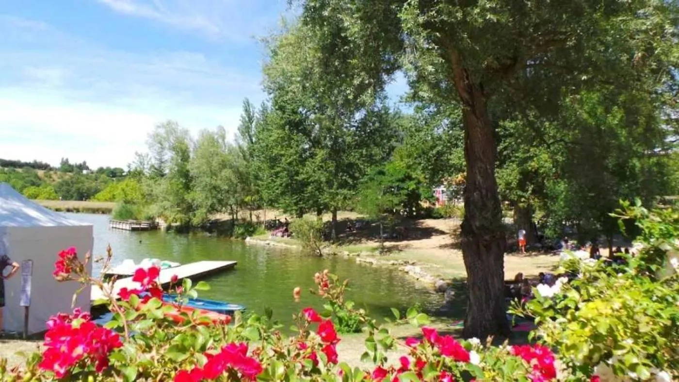 Nailloux Chalet 3 Etoiles - Piscine - Ccaaaef אתר קמפינג